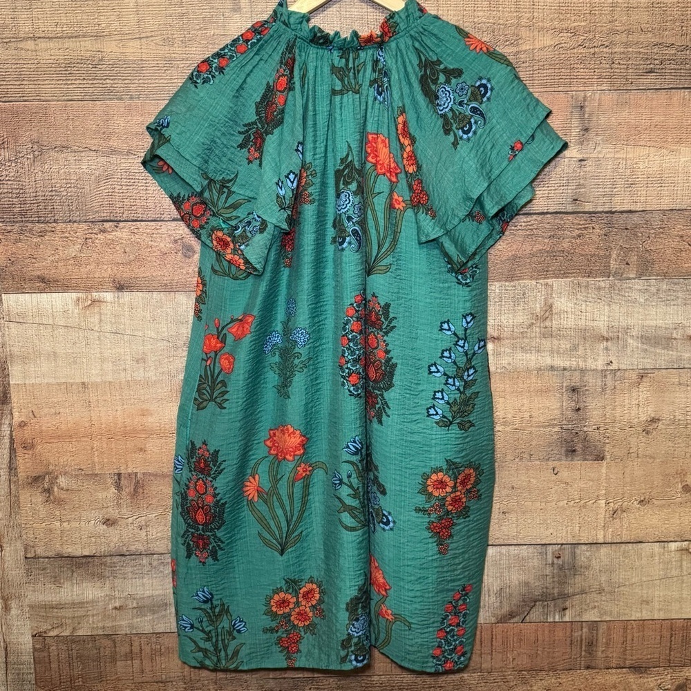 THML Green Flower Garden Dress size Small Floral Flowy Flutter Sleeve - Picture 4 of 11